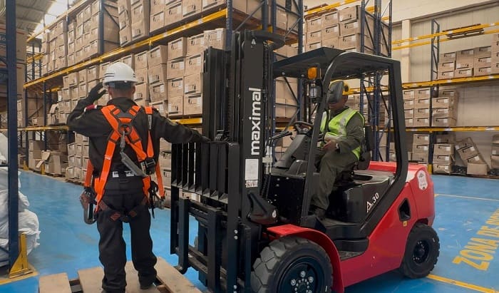 Detrás del camuflado: el motor invisible que  viste y prepara a las tropas en Tolemaida
