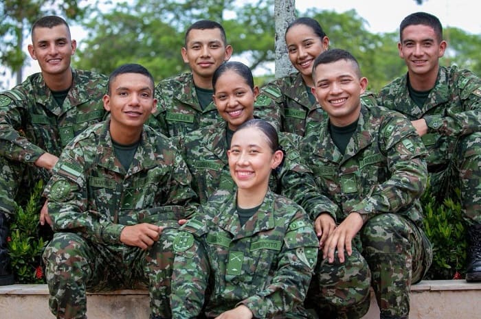 ¿Eres tecnólogo o técnico profesional? El Ejército Nacional abrió convocatoria 2026 para  suboficial administrativo