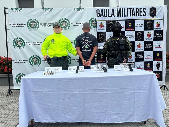 Ejército y Policía capturan importante cabecilla del Clan del Golfo, en el Chocó