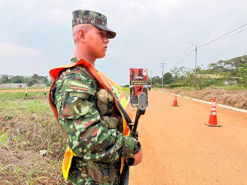 Este puente festivo, viaje seguro por las vías de Meta, Guaviare y Vaupés, con el acompañamiento de la Cuarta División