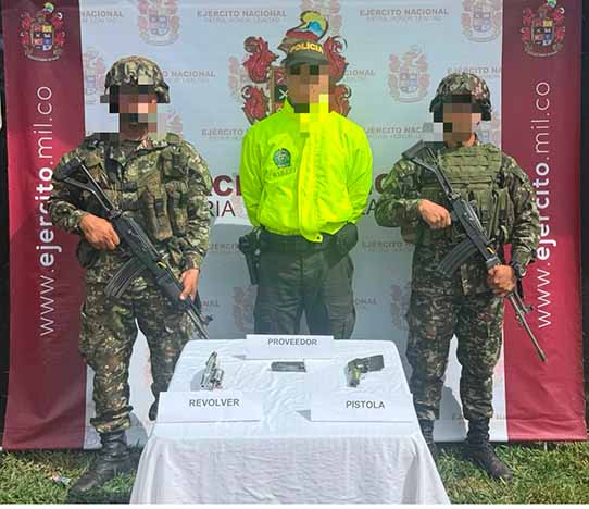Ejército Nacional ubica depósito ilegal con armamento en el Guaviare