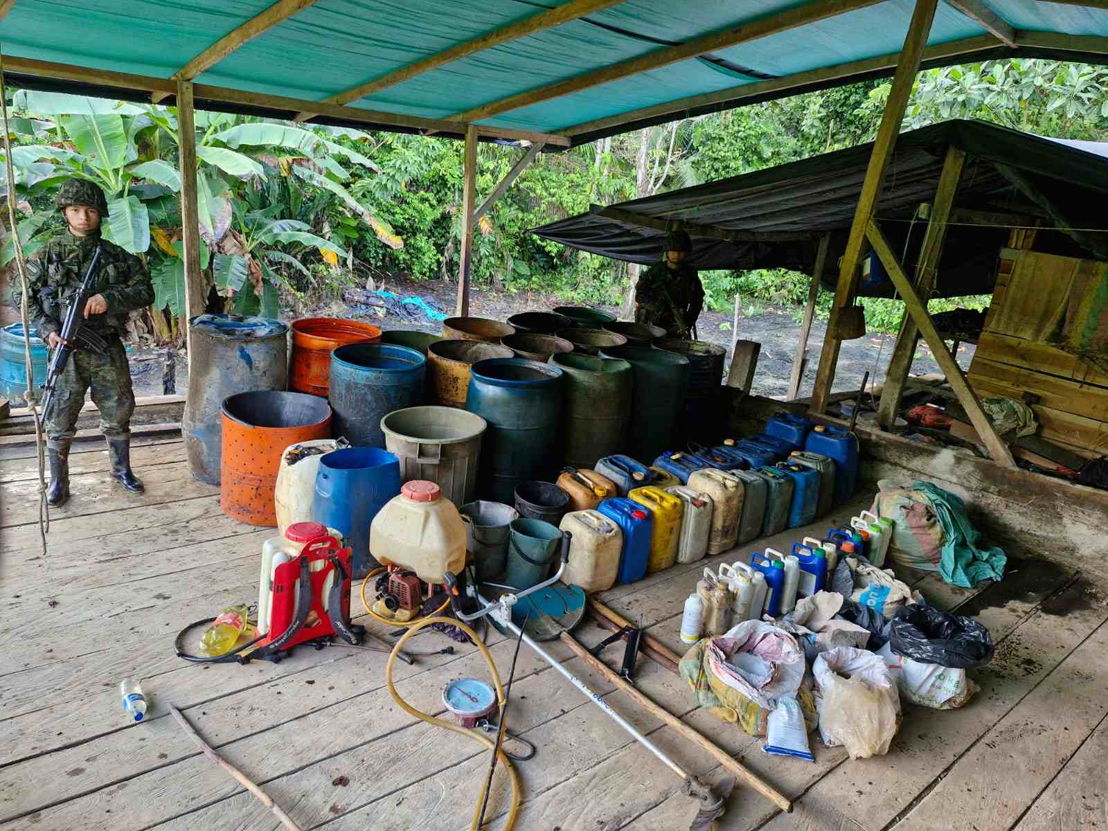 Ofensiva del Ejército y la Armada permite afectar las finanzas del Cartel del Clan del Golfo en el Urabá antioqueño