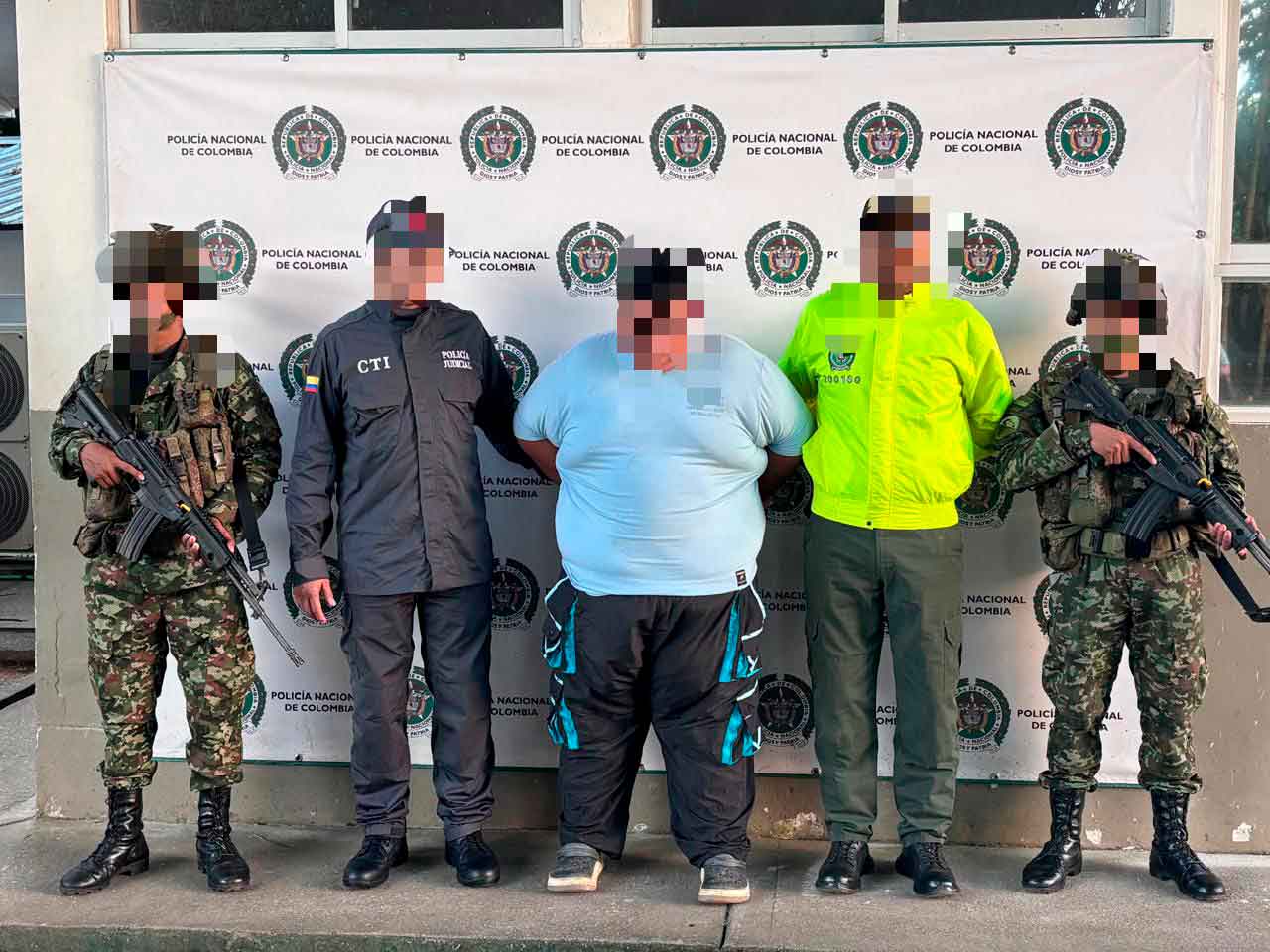 Ejército Nacional capturó a alias Dobletroque, presunto cabecilla de redes de apoyo de la Estructura 44, en Guaviare