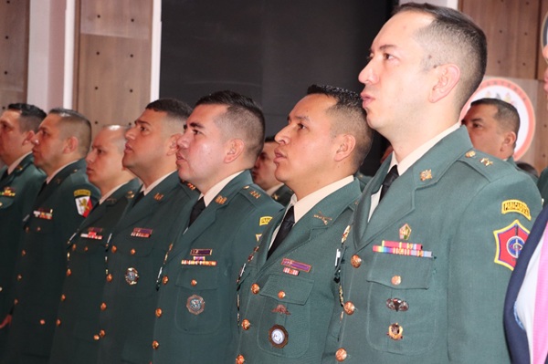 Sargentos mayores finalizaron proceso académico donde fortalecieron sus  competencias para asumir nuevas responsabilidades