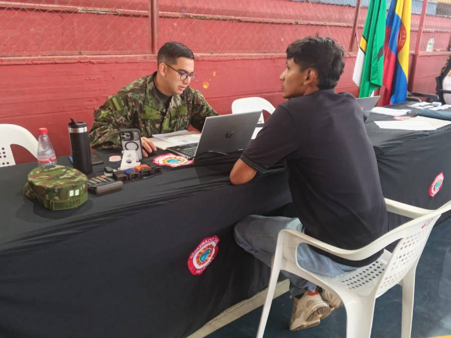 Más de 300 ciudadanos participaron en jornada de definición de situación militar en el Amazonas