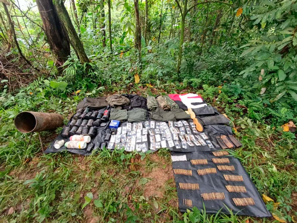 Ejército Nacional ubicó y destruyó depósito ilegal con más de 20 artefactos explosivos improvisados en Casanare