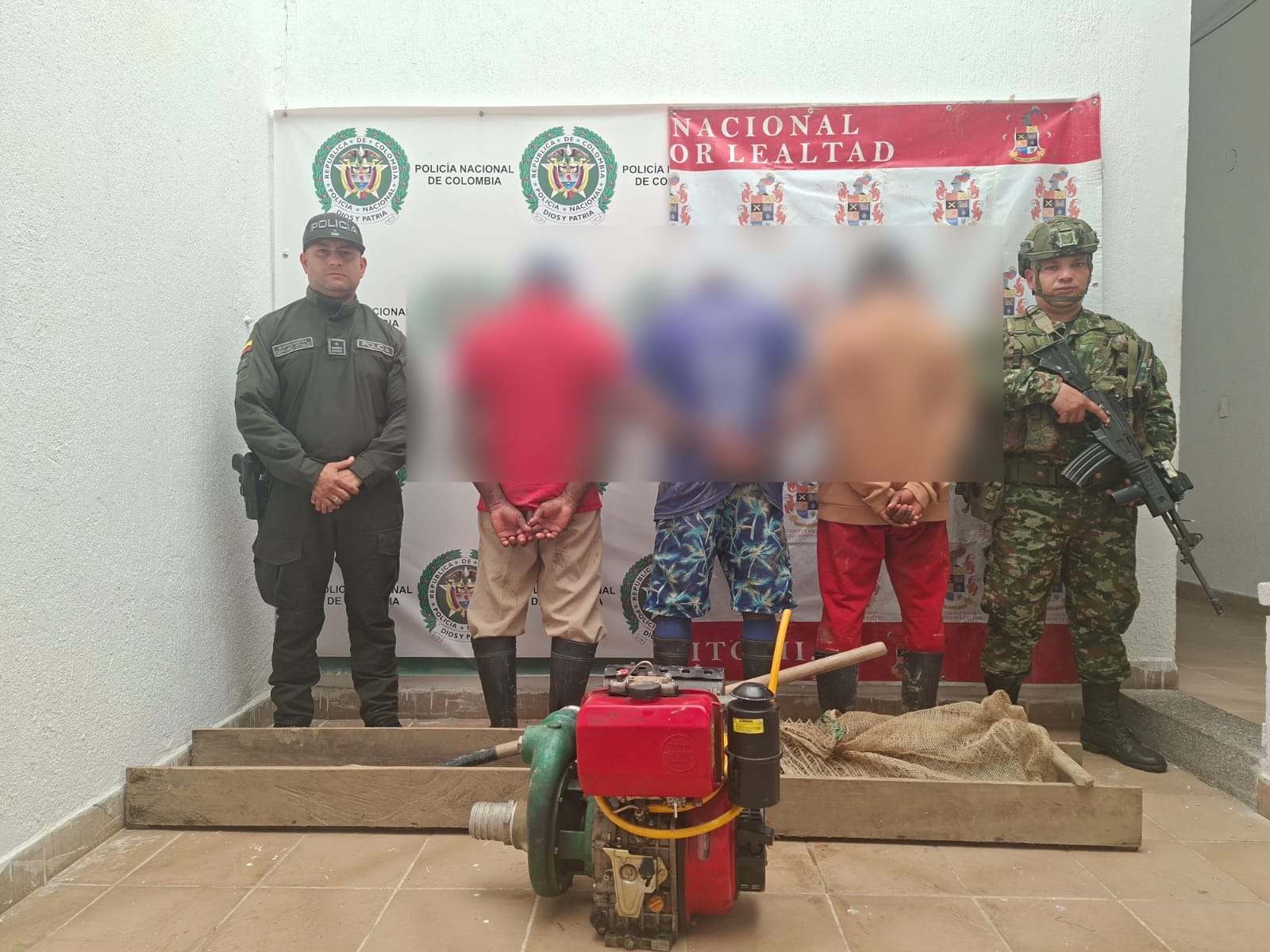 Ejército Nacional continúa frenando la explotación ilícita de yacimientos mineros en el sur del Tolima