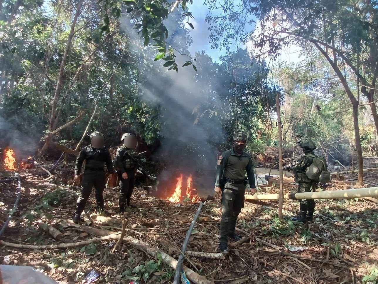 Ejército y Policía Nacional ubicaron cinco unidades productoras mineras ilegales en Caucasia, Antioquia