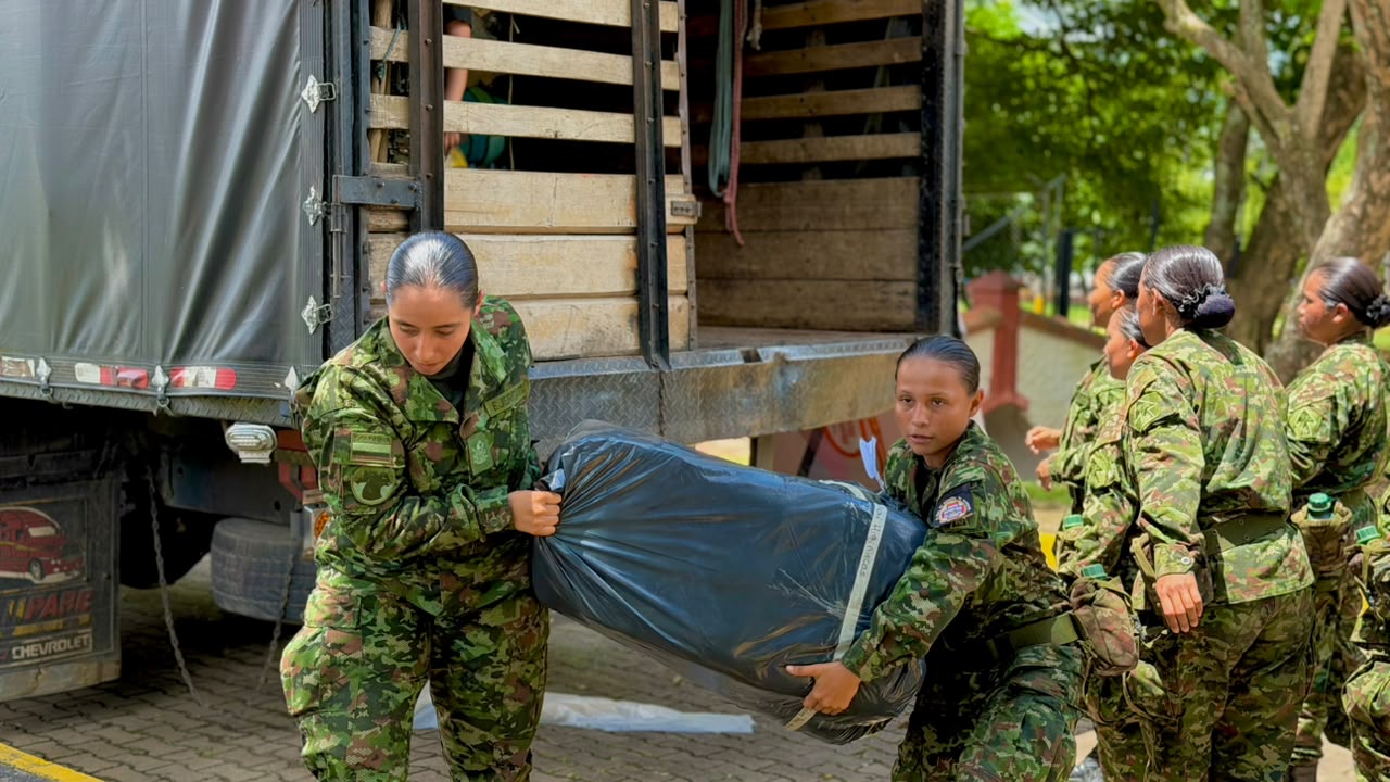 La solidaridad recorrió cientos de kilómetros: Ejército Nacional entregará más de 8 toneladas de ayudas en Casanare