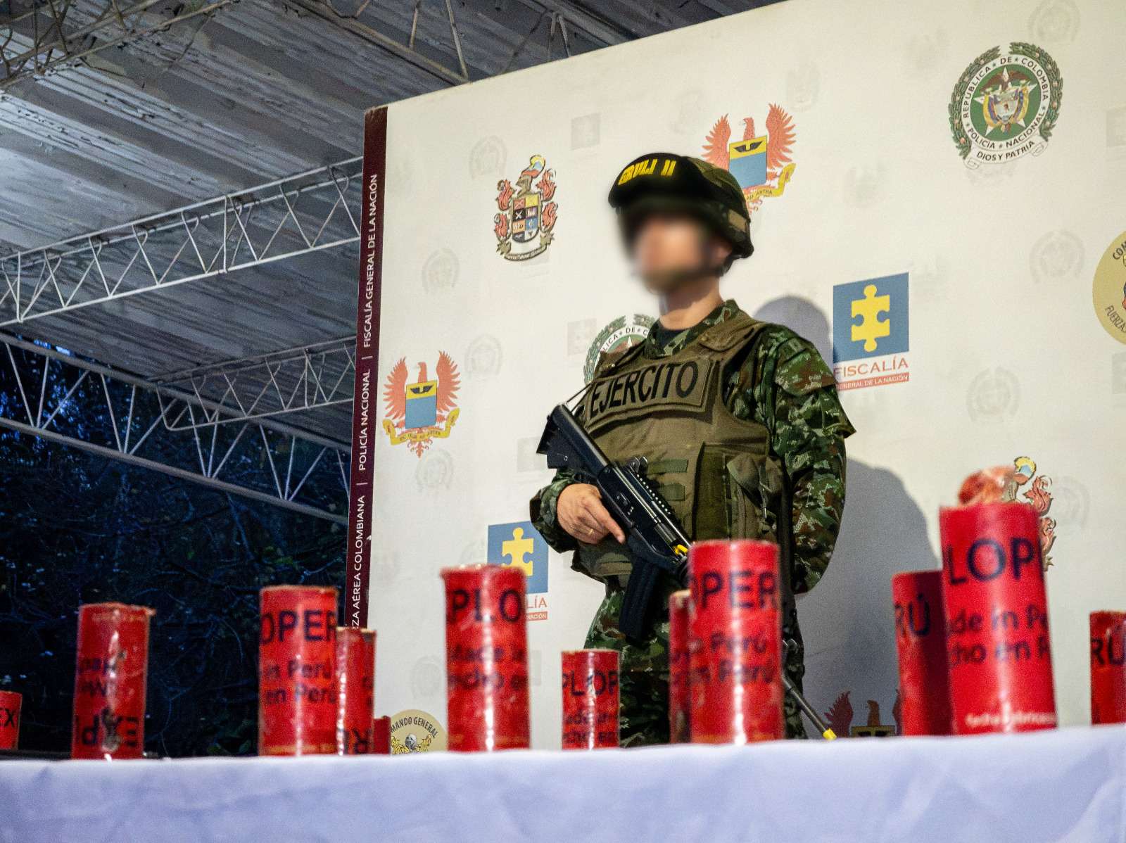 Ejército Nacional ubica depósito ilegal con explosivos que serían utilizados para atentar contra la población civil y la Fuerza Pública
