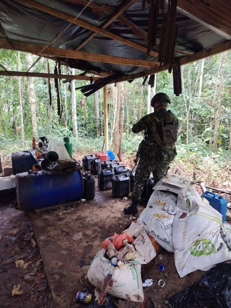 En Putumayo, el Ejército Nacional afectó en casi 4000 millones de pesos las economías ilícitas del GAO-r 48